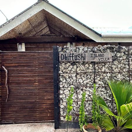 Dhiffushi Island Villa Exterior photo