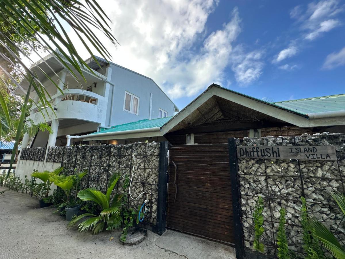 Dhiffushi Island Villa Exterior photo