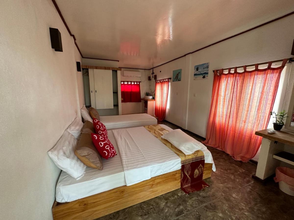 Dhiffushi Island Villa Exterior photo