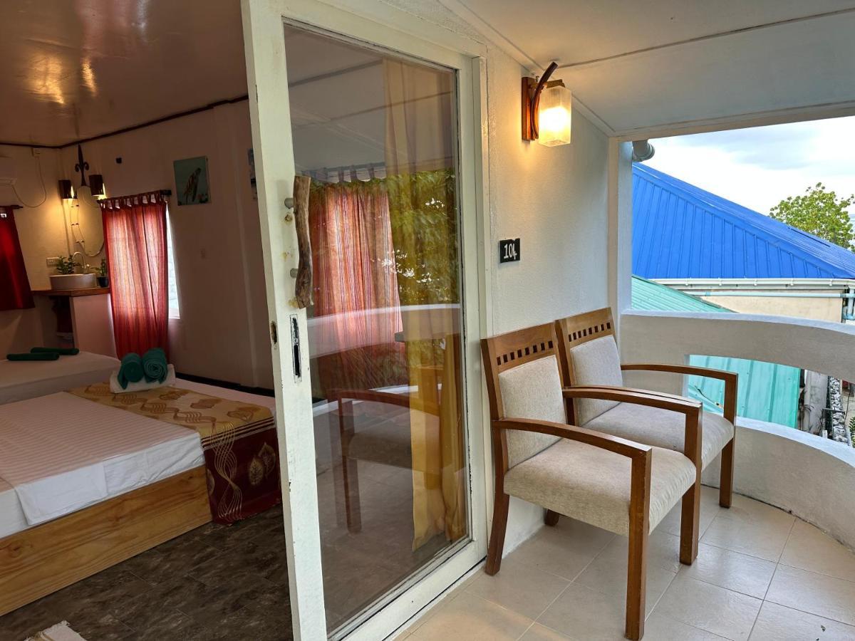 Dhiffushi Island Villa Exterior photo